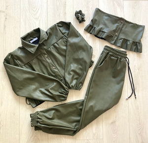 Ivy leather set